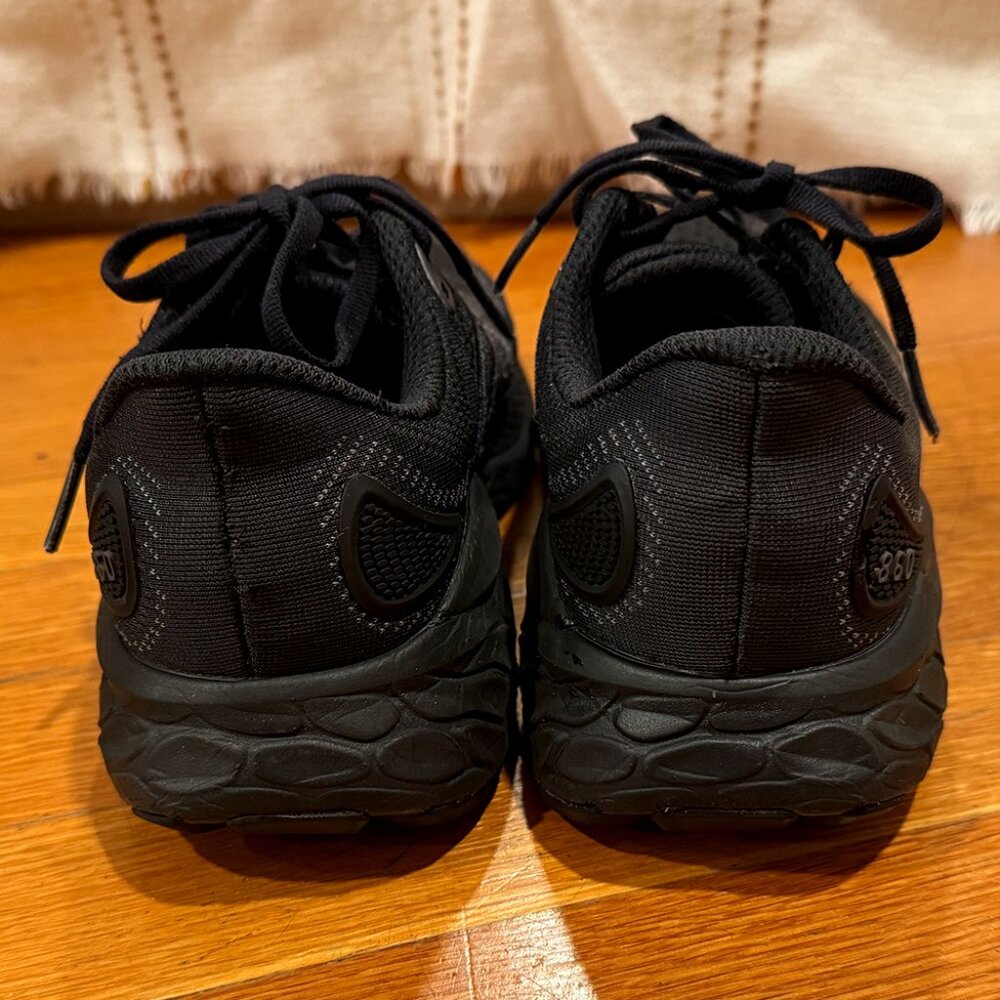 New Balance Women's Charcoal/Black Athletic Running Shoes - Picture 4 of 10